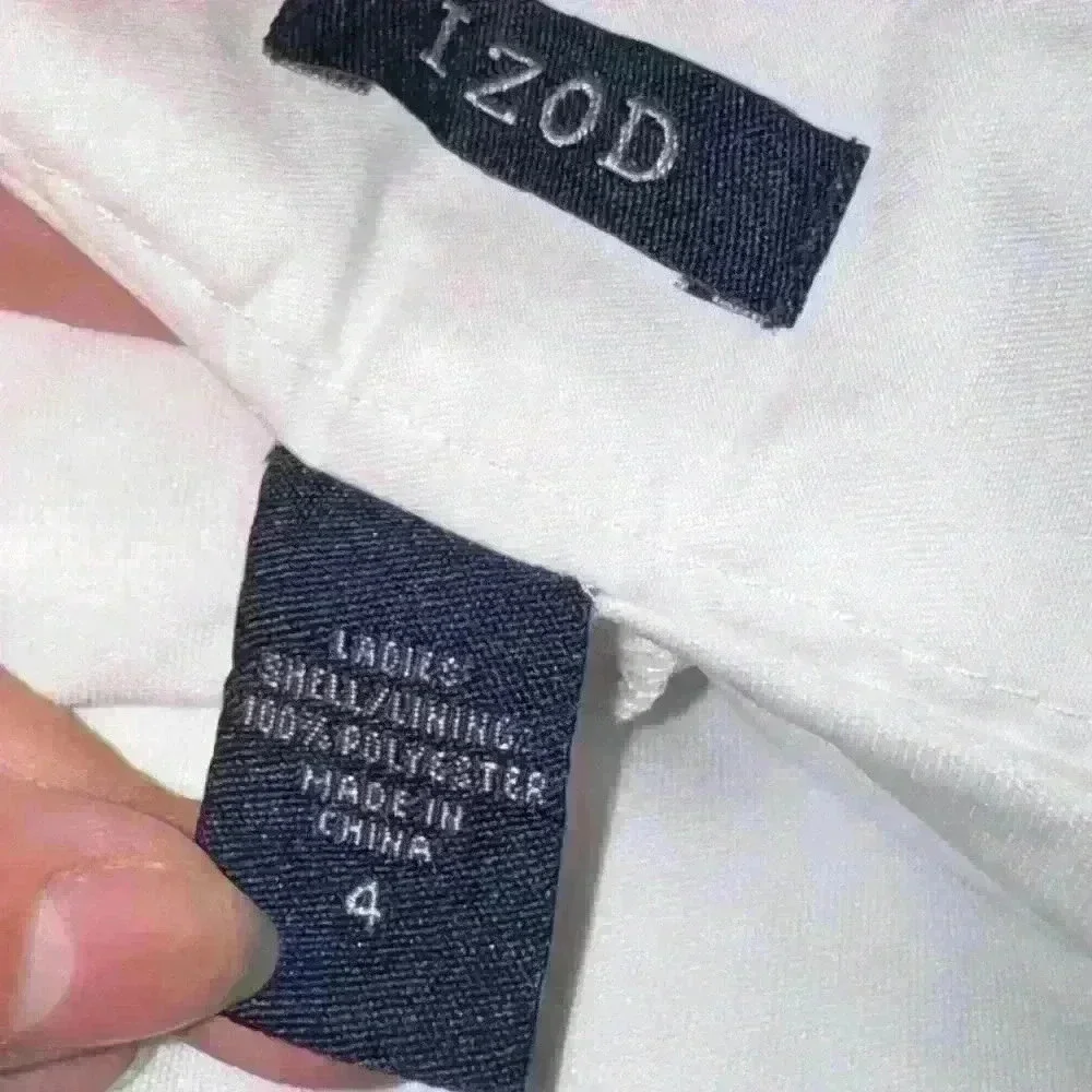IZOD GOLF white skort New with tags Size 6